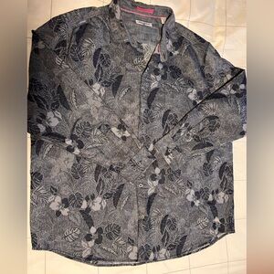 Tommy Bahama Big and Tall men’s Gray and deep Navy Patterned Shirt